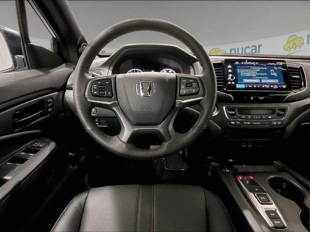 Used 2025 White Honda TrailSport+ image 17