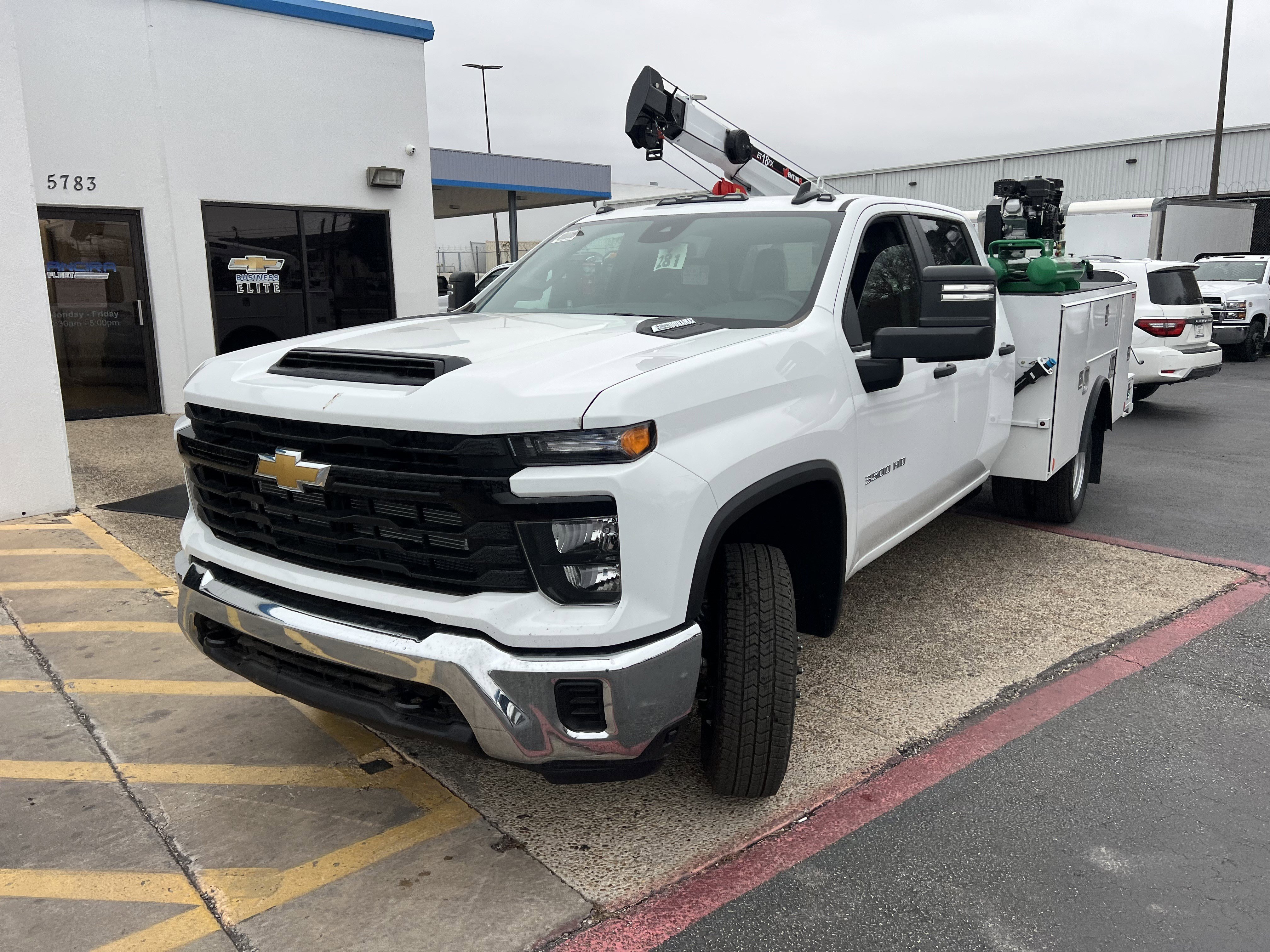 2025 Chevrolet Silverado 3500 HD Work Truck - Photo 3