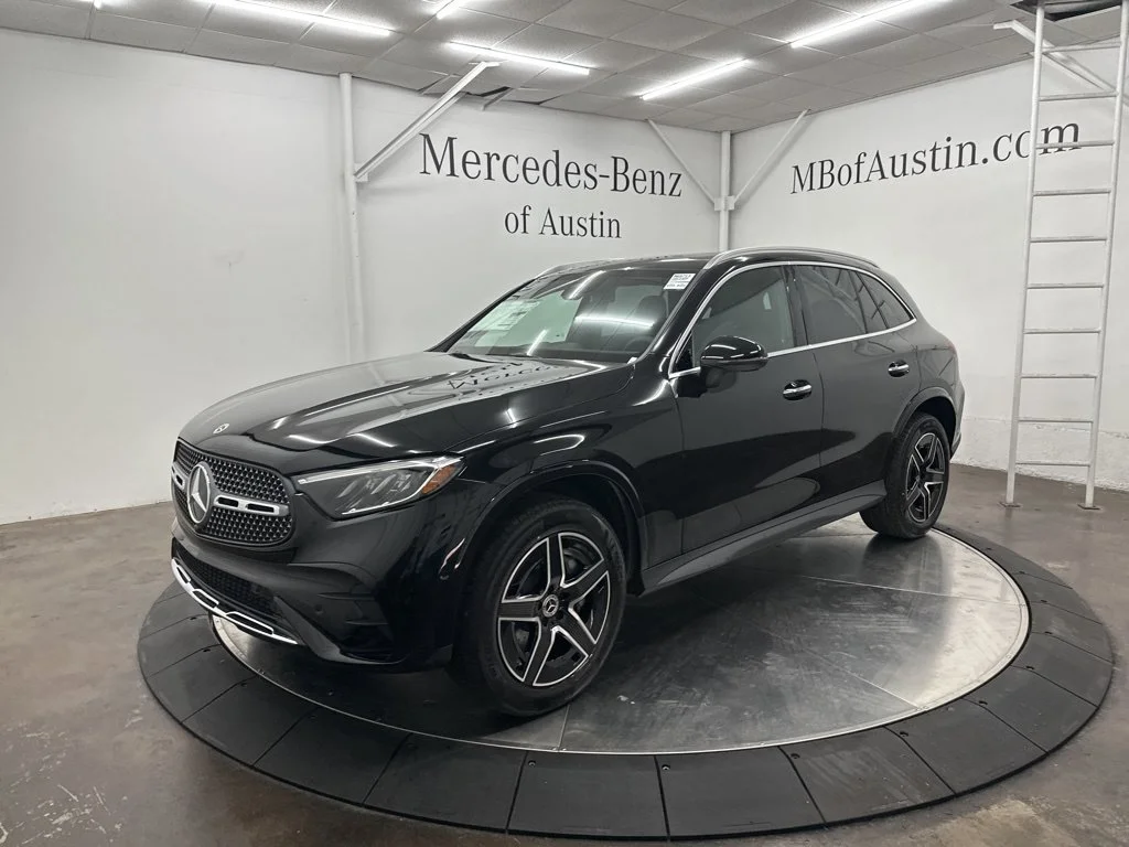 Used 2026 Black Mercedes-Benz GLC 300 image 3