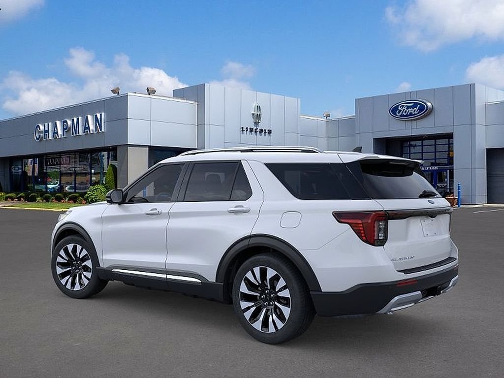 New 2026 Space White Metallic Ford Platinum™ image 4