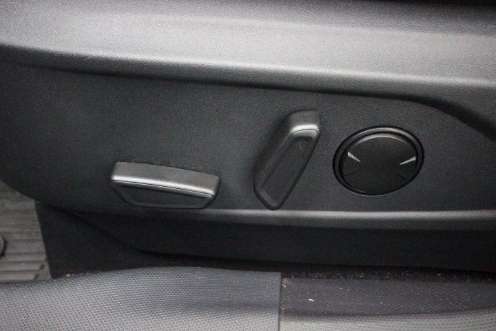 Used 2021 Red Ford Premium image 13