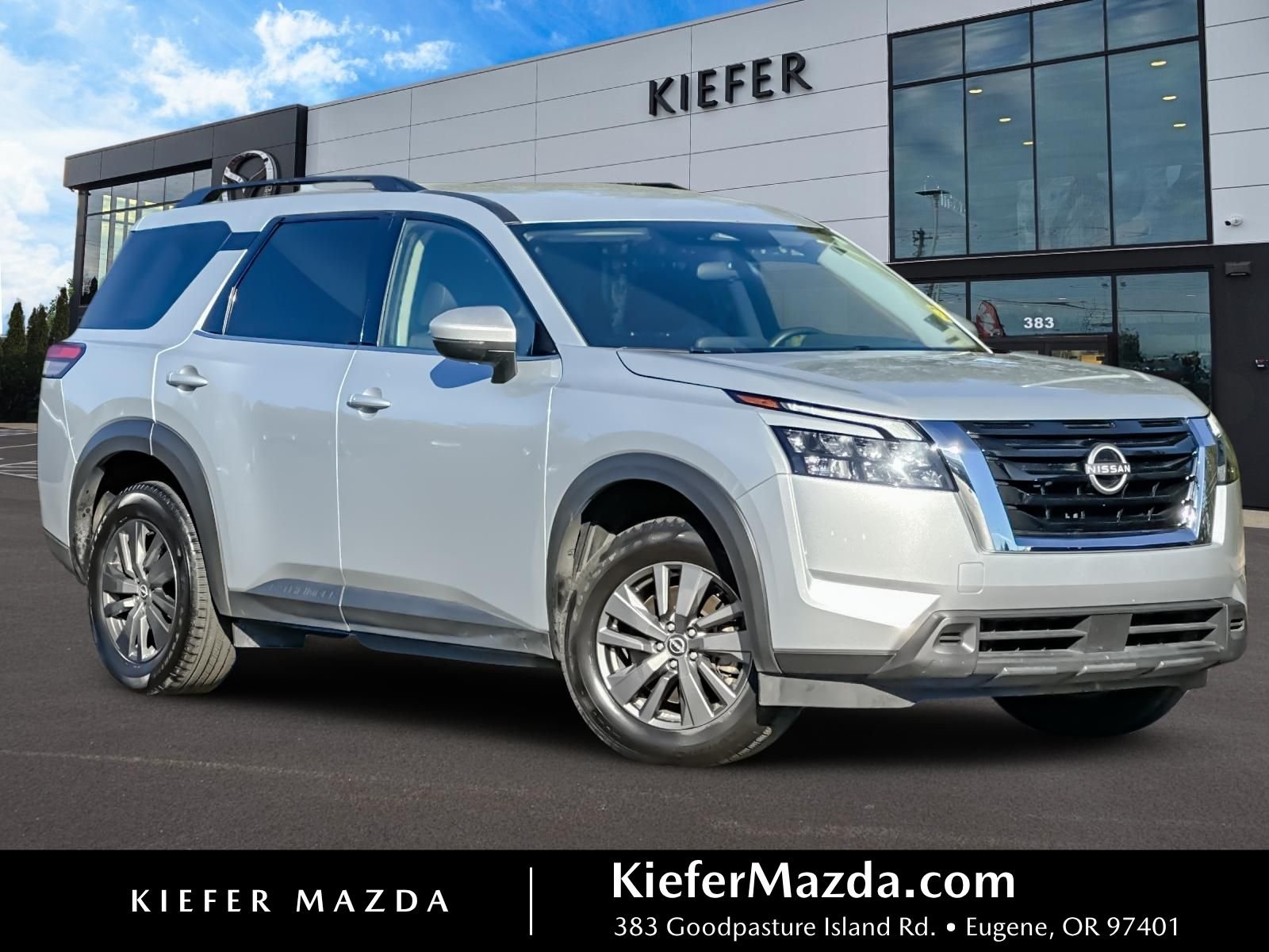 Used 2025 Silver Nissan SV image 1