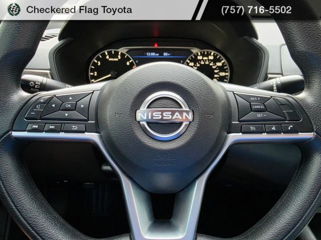 Used 2025 Gun Metallic Nissan 2.5 SV image 18