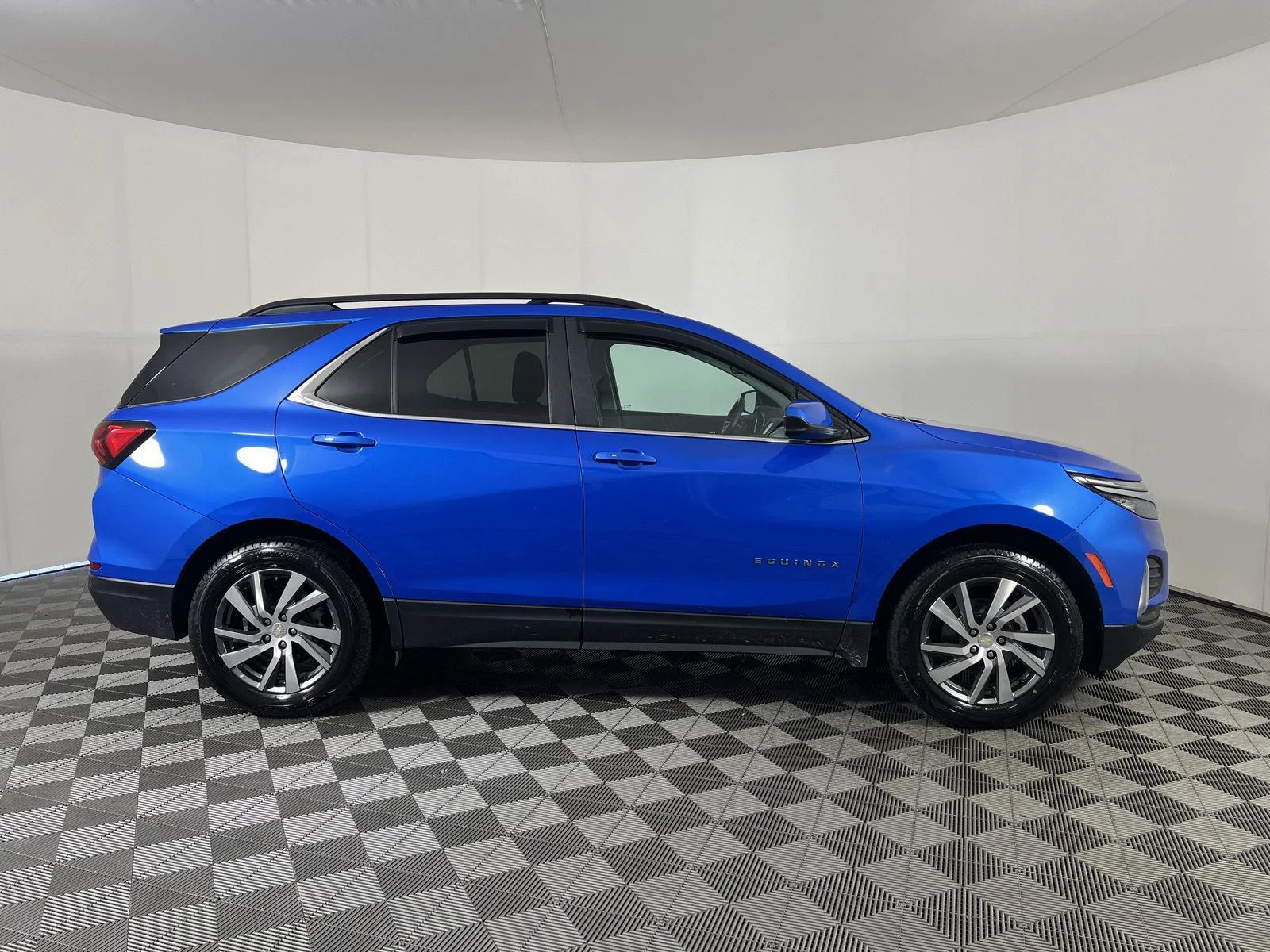 Used 2024 Riptide Blue Metallic Chevrolet LT image 31