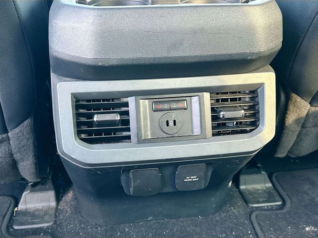 Used 2023 Gray Ford Lariat image 27