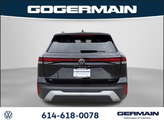 New 2026 Deep Black Pearl Volkswagen 2.0T SE image 7