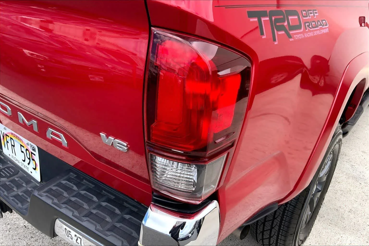 Used 2023  Toyota SR5 image 32