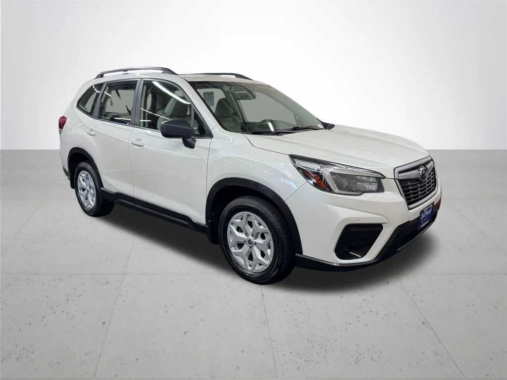 Used 2021 White Subaru Base image 10
