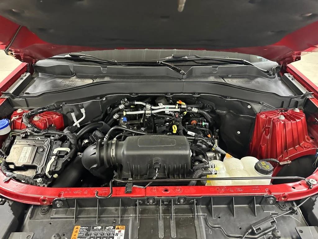 Used 2024 Red Ford XLT image 38