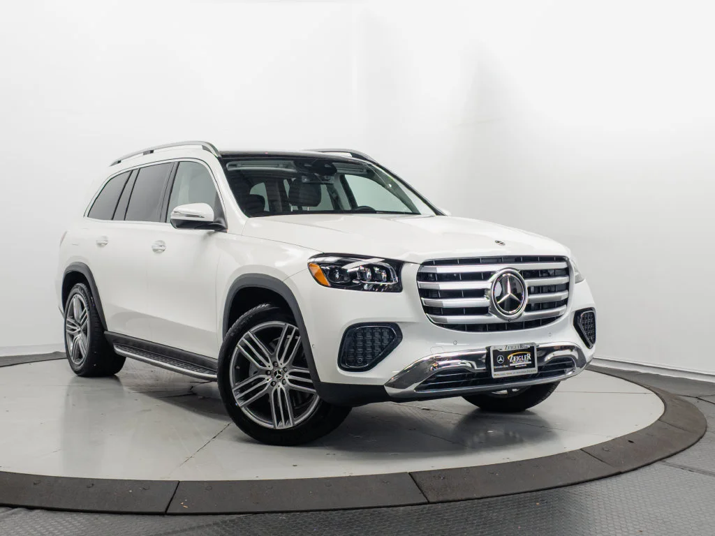 2026 Mercedes-Benz GLS Base