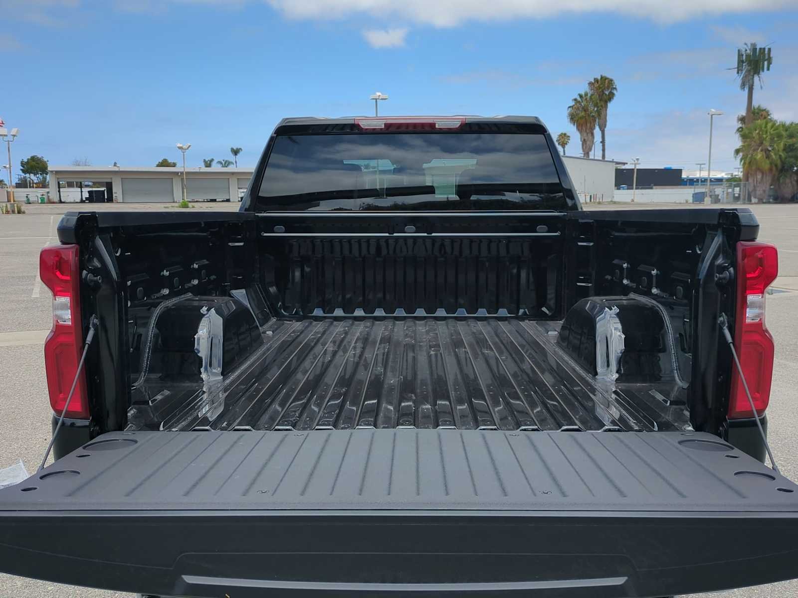 2026 Chevrolet Silverado 1500 LTZ - Photo 24