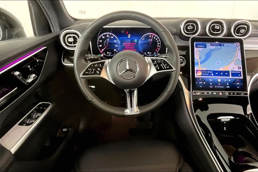 Certified Used 2025 Black Mercedes-Benz GLC 350e image 5