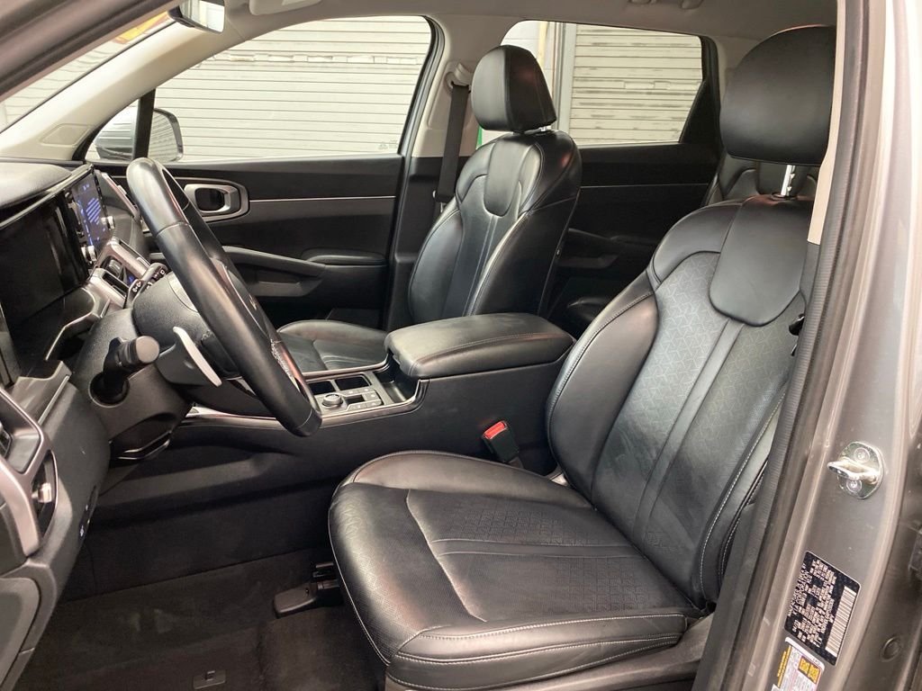 Used 2023 Gray Kia EX image 23
