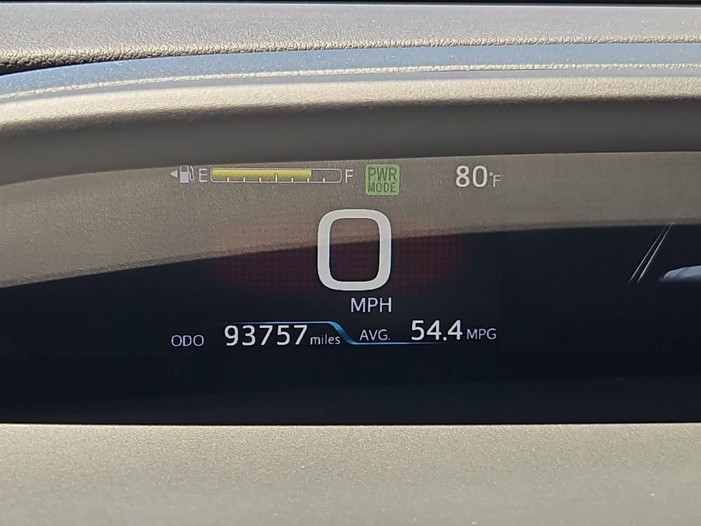 Used 2021 Pearl Toyota L image 16