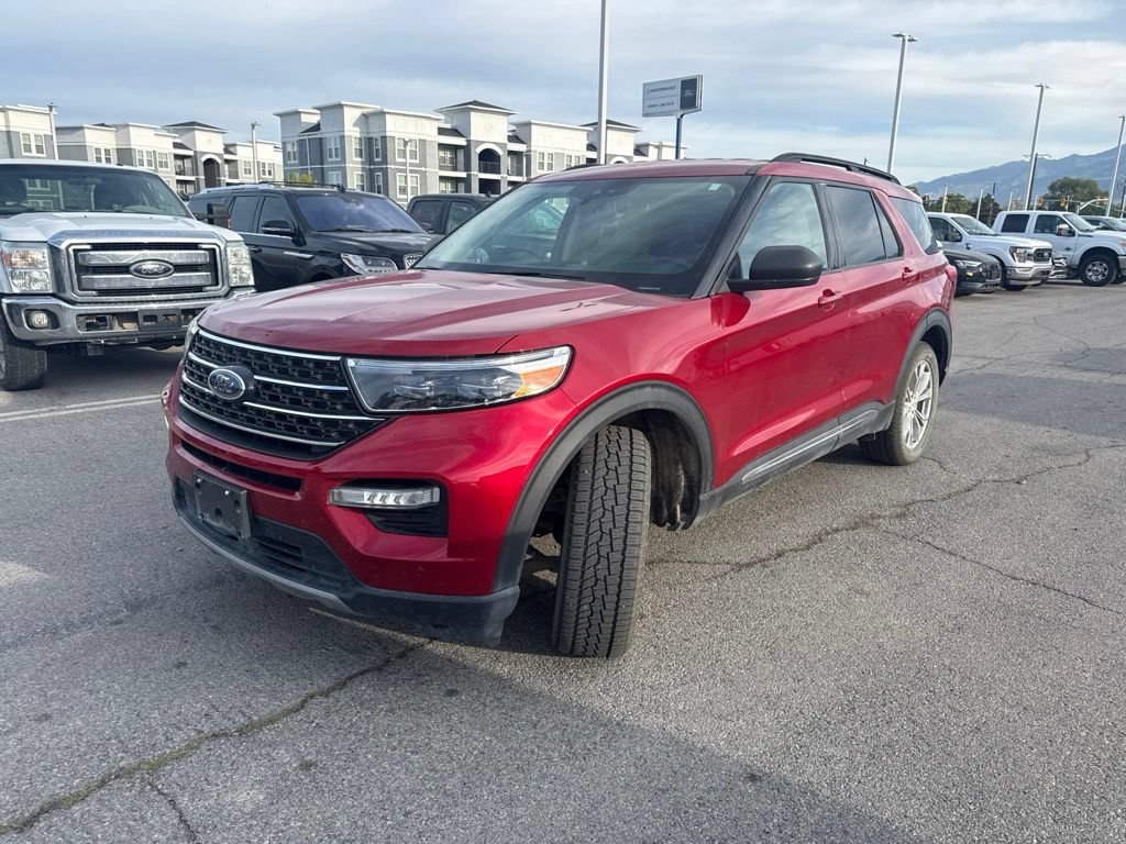 Used 2023 Red Metallic Ford XLT image 16