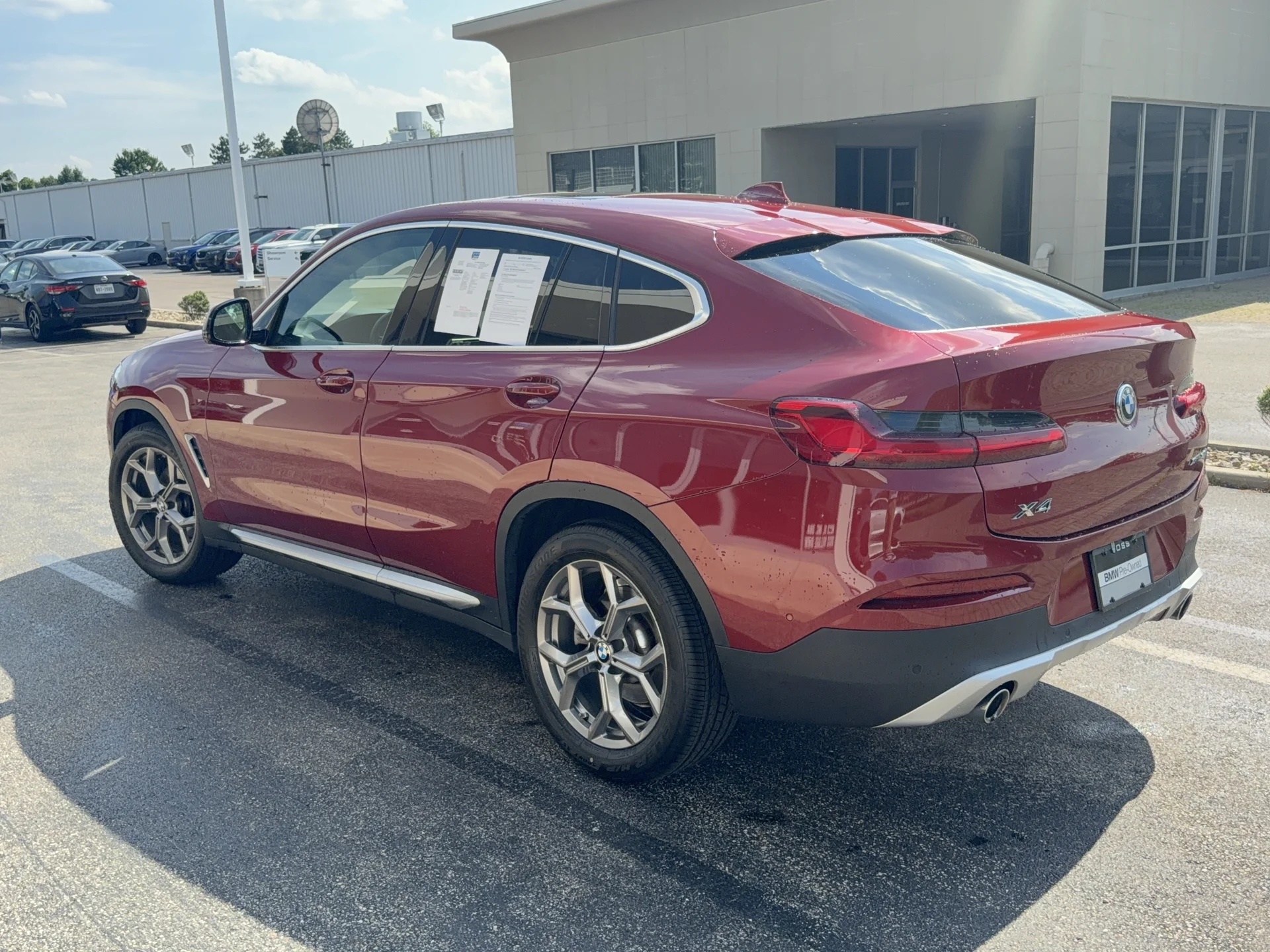 Used 2021 Flamenco Red Metallic BMW xDrive30i image 6