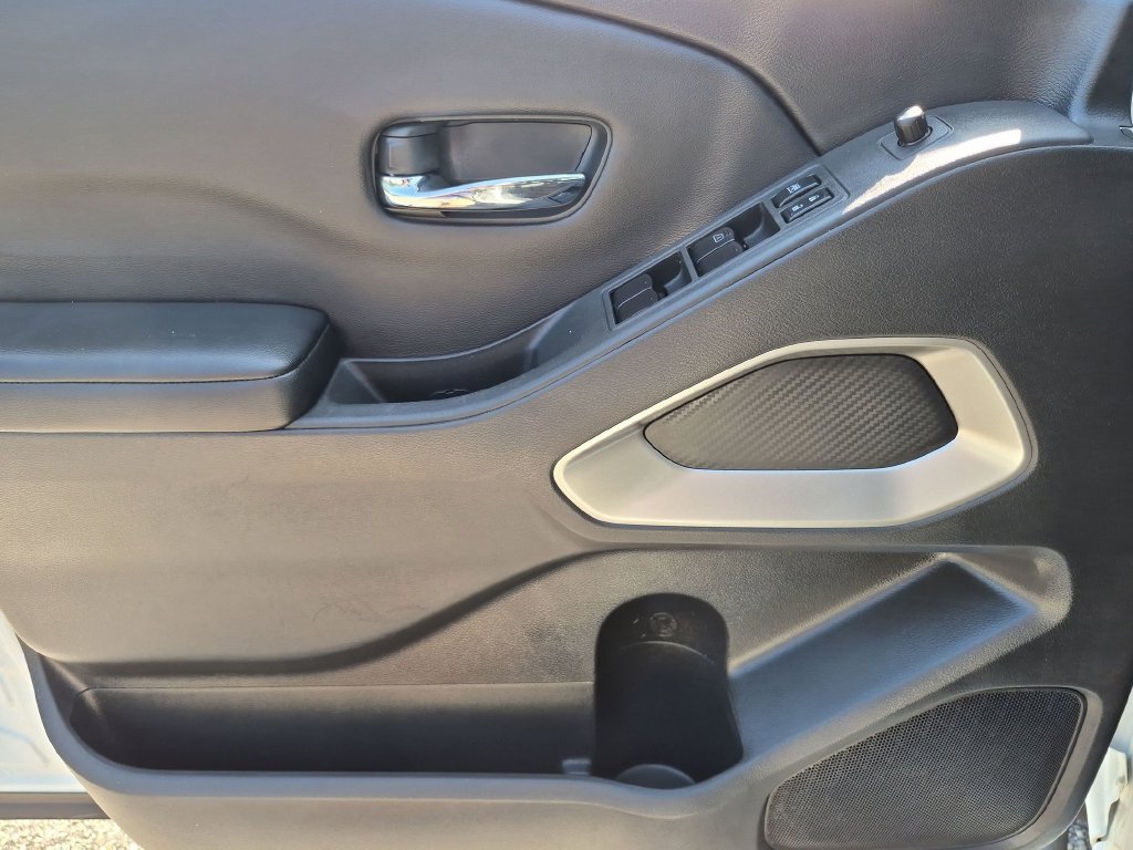 Certified Used 2025 White Nissan SV image 35