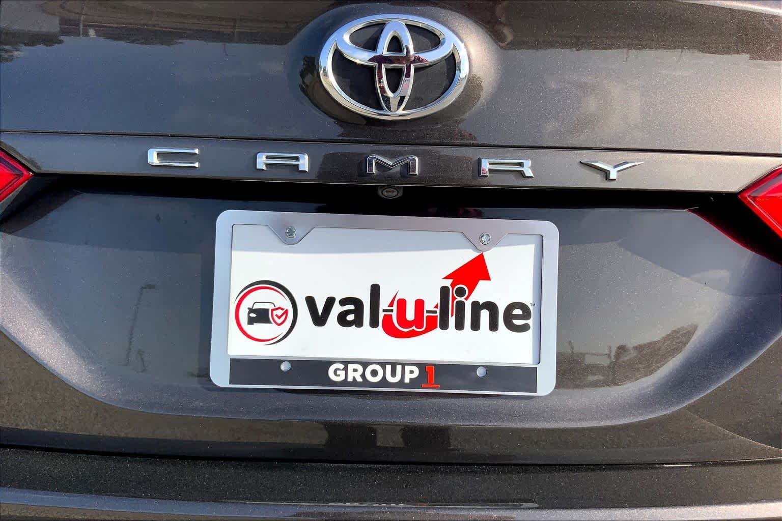 Used 2019 Brownstone Toyota LE image 10