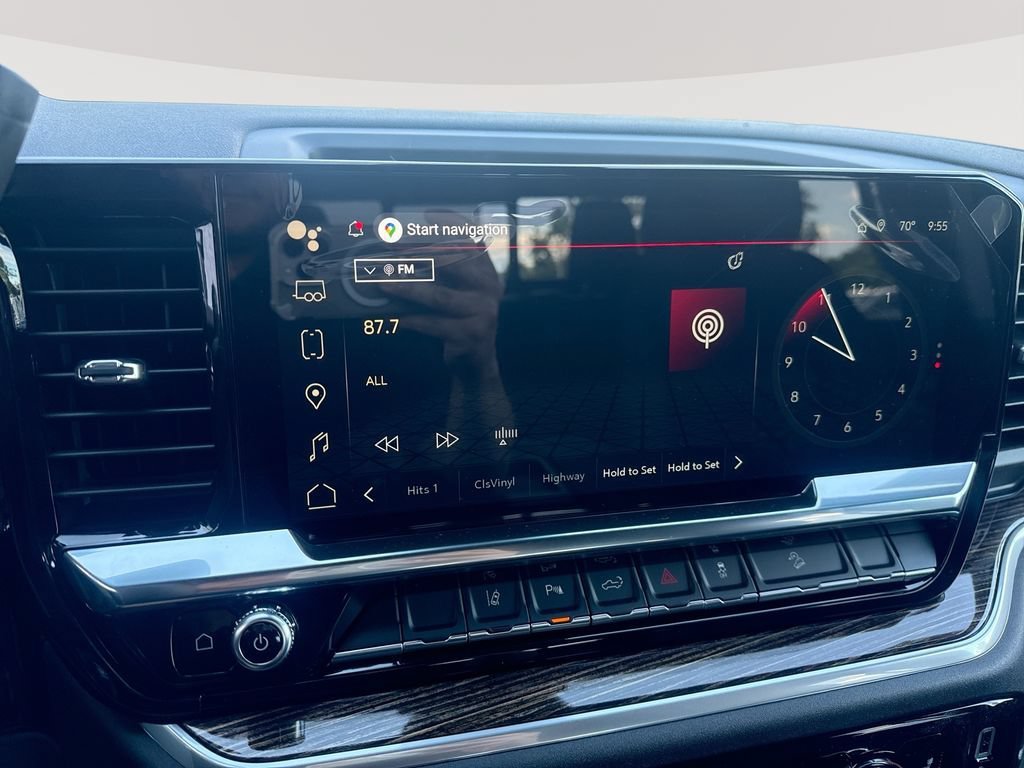 New 2026 Onyx Black GMC SLE image 13