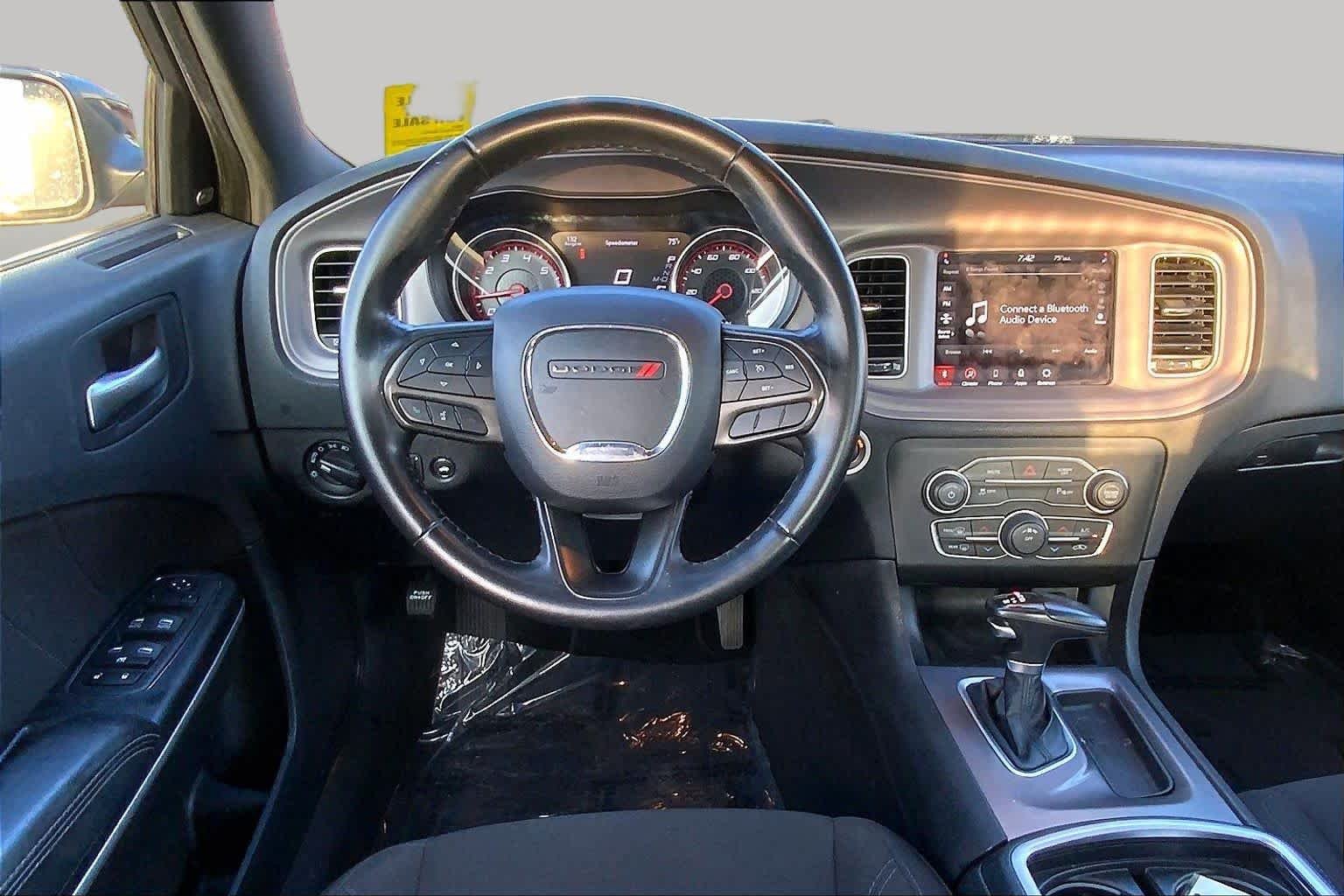 Used 2023 Destroyer Gray Clearcoat Dodge SXT image 6