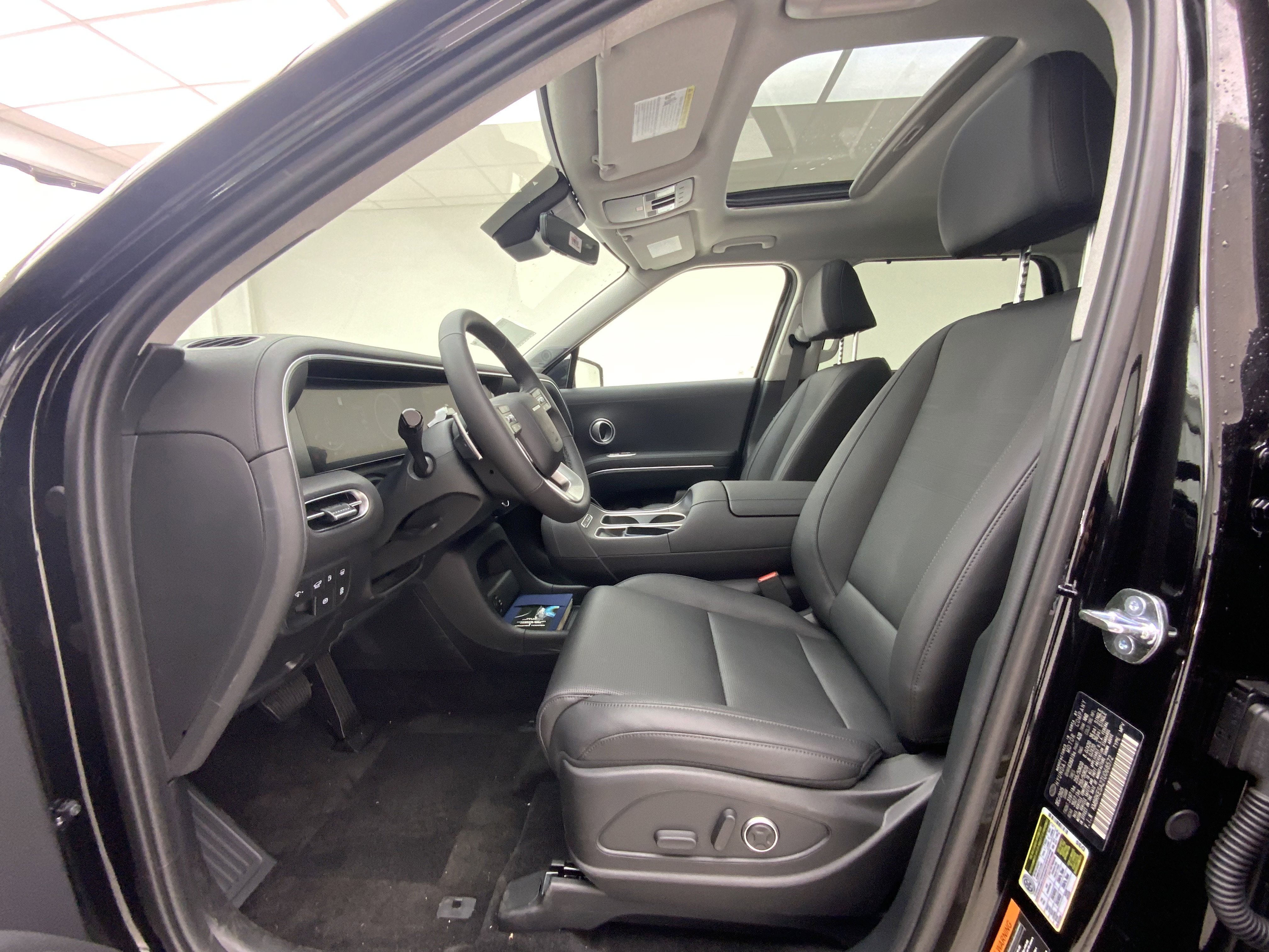 New 2026 Abyss Black Pearl Hyundai Limited image 12