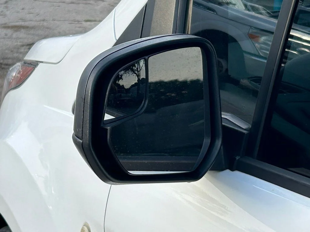 Used 2019 Frozen White Ford XL image 15