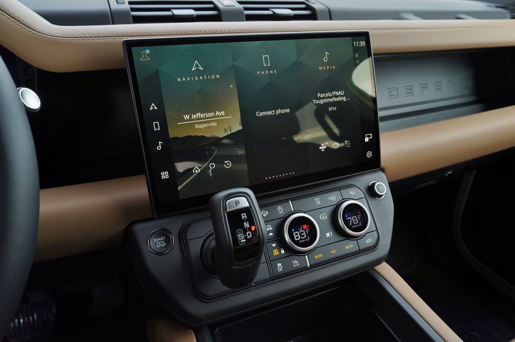 2026 LAND ROVER DEFENDER - Image 21