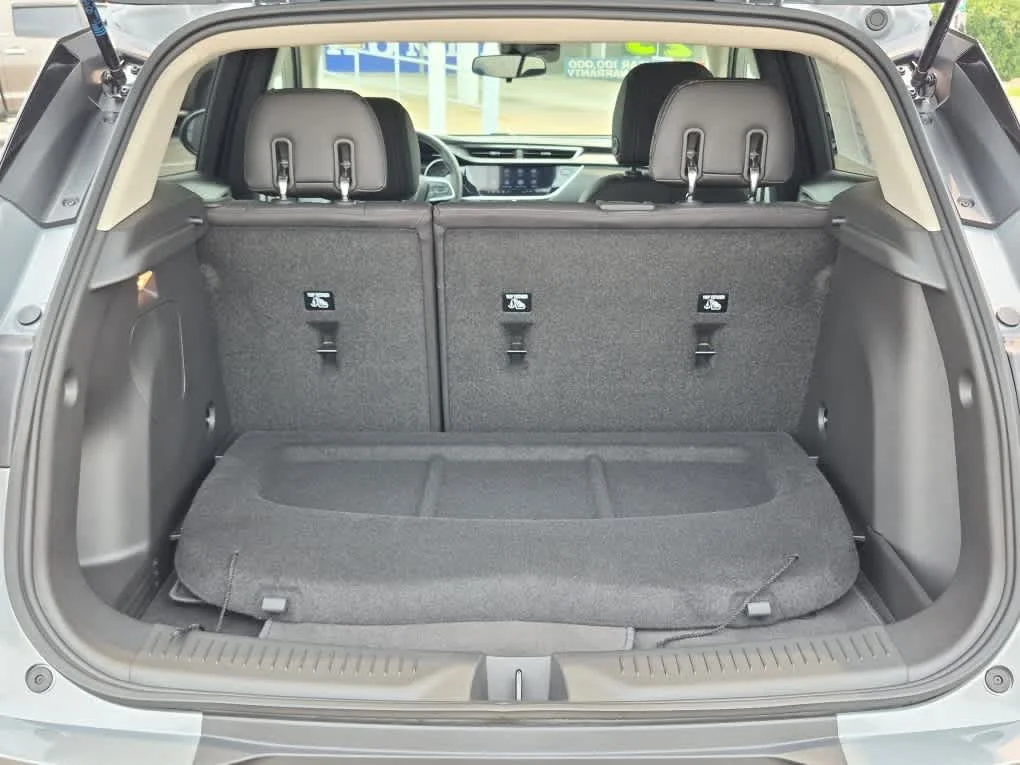 Used 2023 Moonstone Gray Metallic Buick Select image 22