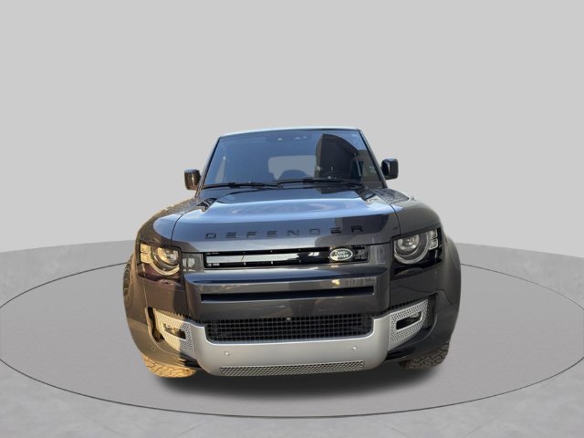 Used 2023 Gray Land Rover S image 2