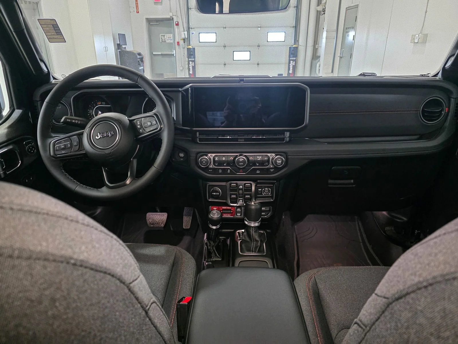2026 Jeep Wrangler 4-Door Rubicon - Photo 23