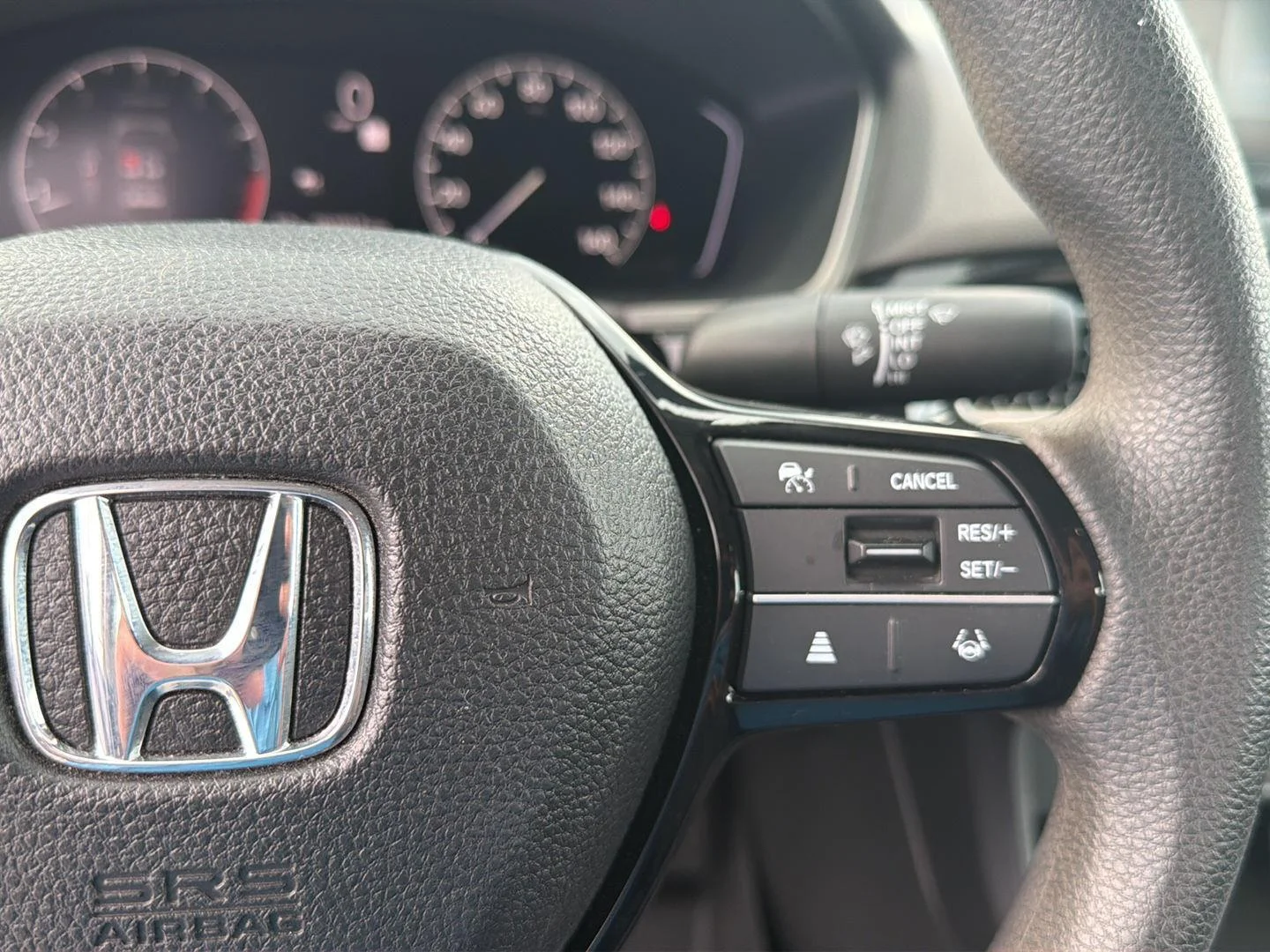 Used 2022 Meteorite Gray Metallic Honda LX image 21