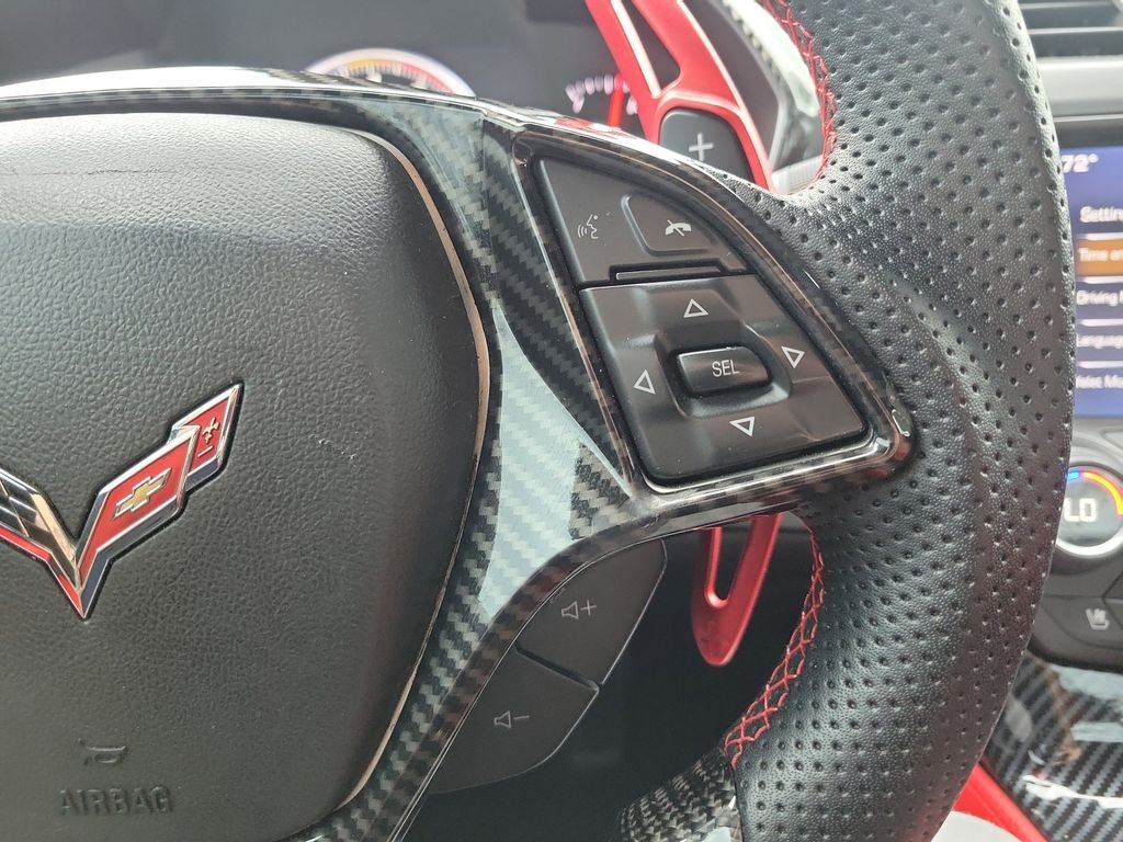 Used 2014 White Chevrolet Z51 image 23