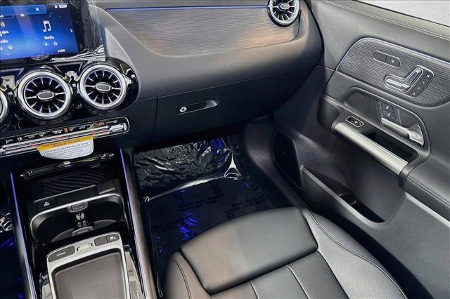 New 2026 Polar White Mercedes-Benz GLA 250 image 51