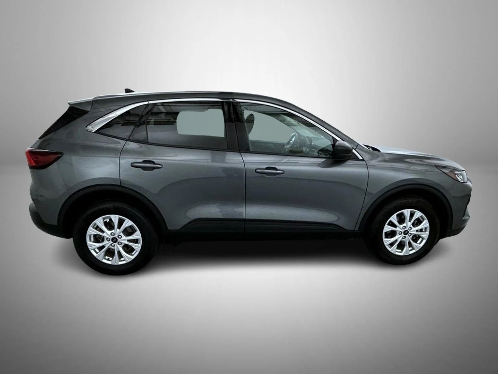 Used 2023 Gray Ford Active image 4