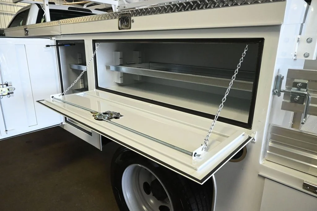 New 2026 Oxford White Ford XL image 22