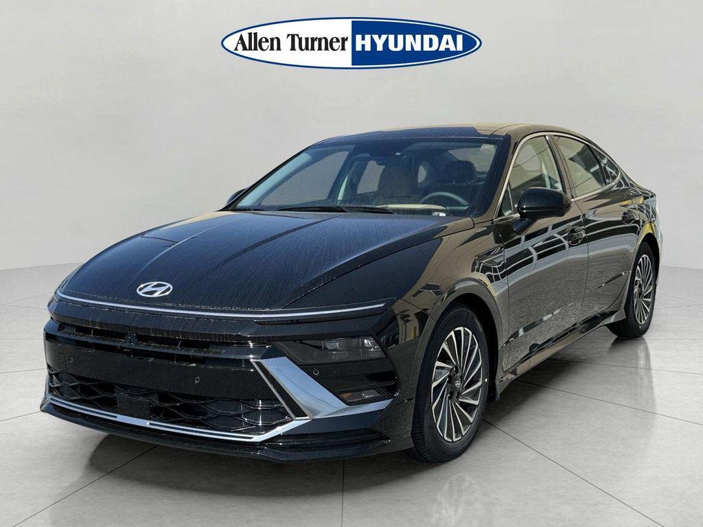 New 2026 Serenity White Hyundai XRT AWD image 3