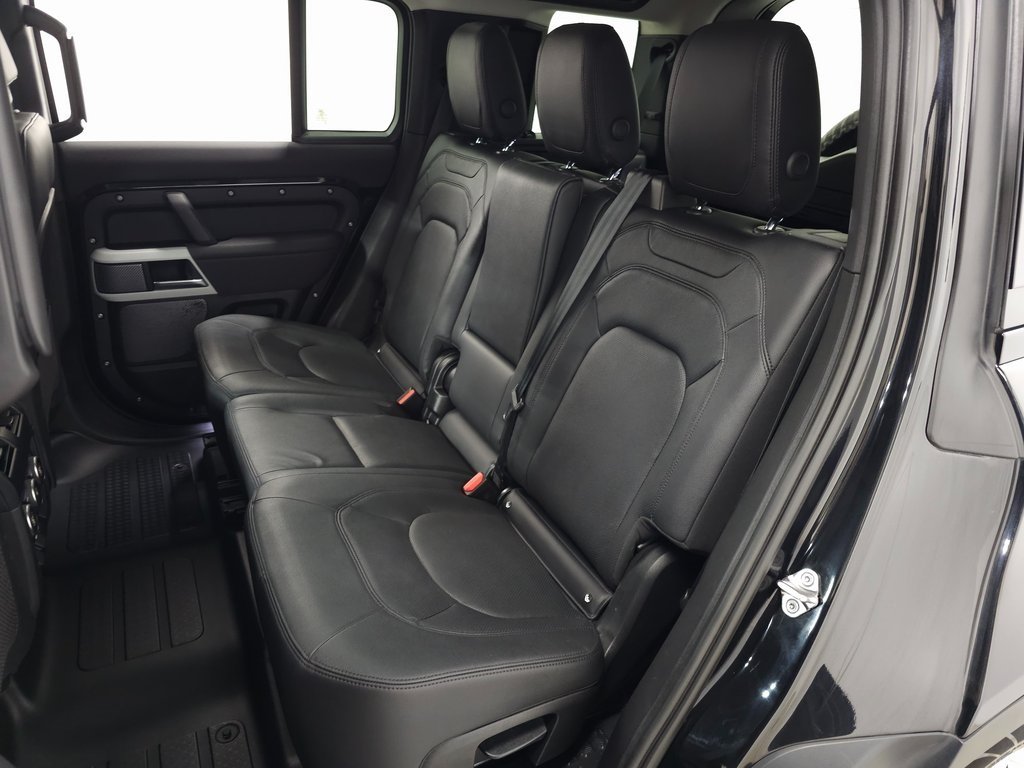 2023 LAND ROVER DEFENDER - Image 34
