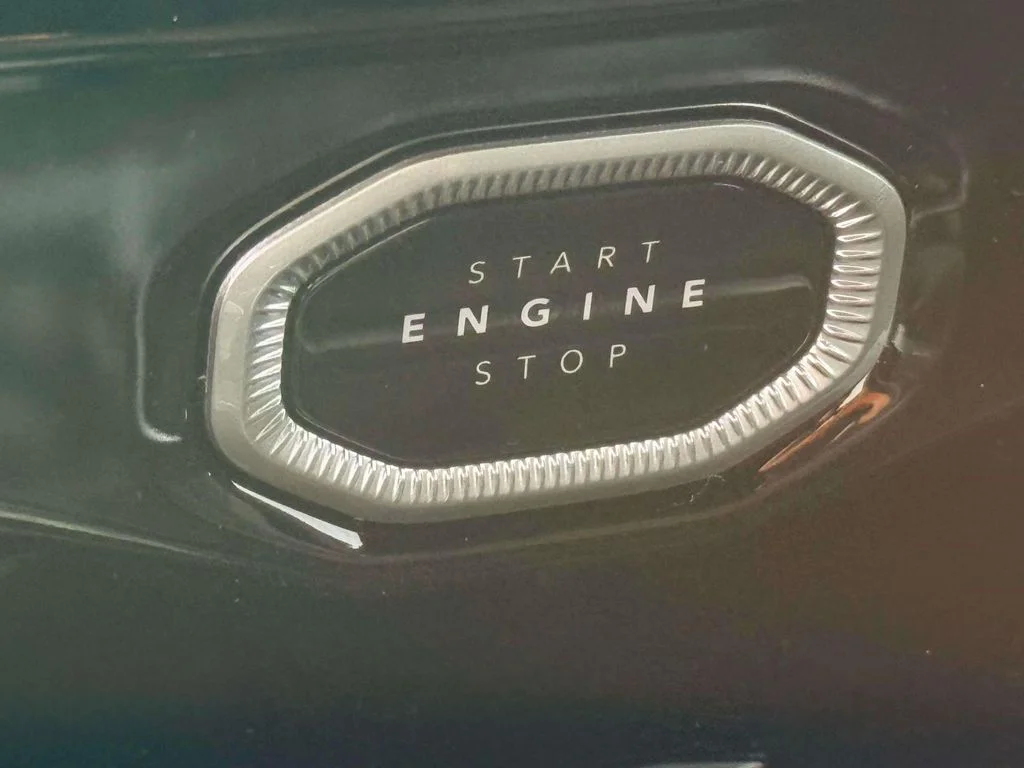 New 2026 Gray Jeep Altitude image 24