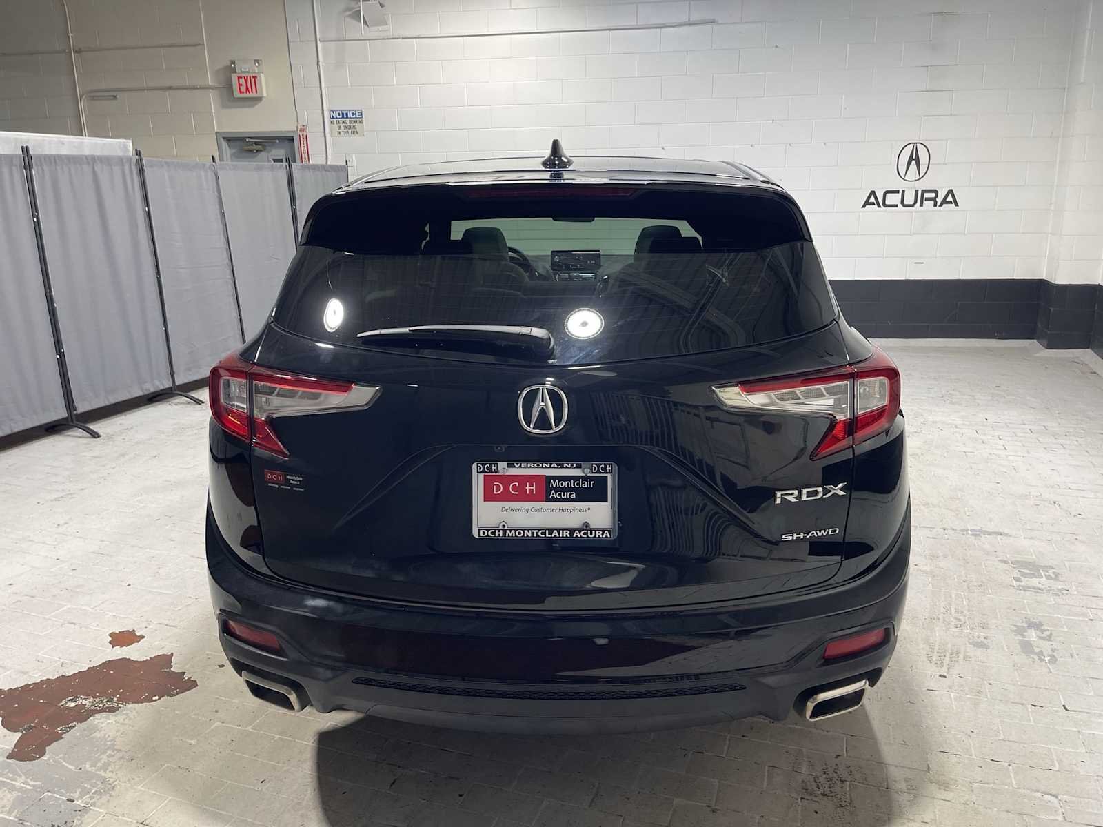 Certified Used 2026 Majestic Black Pearl Acura  image 5