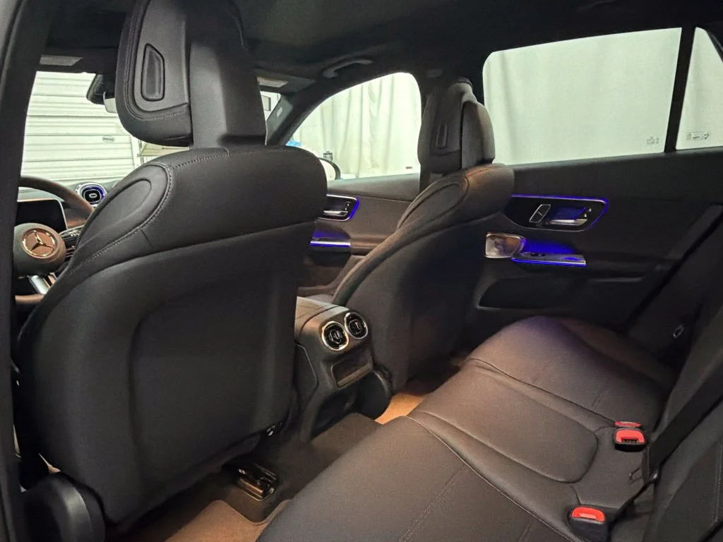New 2027 Black Mercedes-Benz GLC 300 image 21