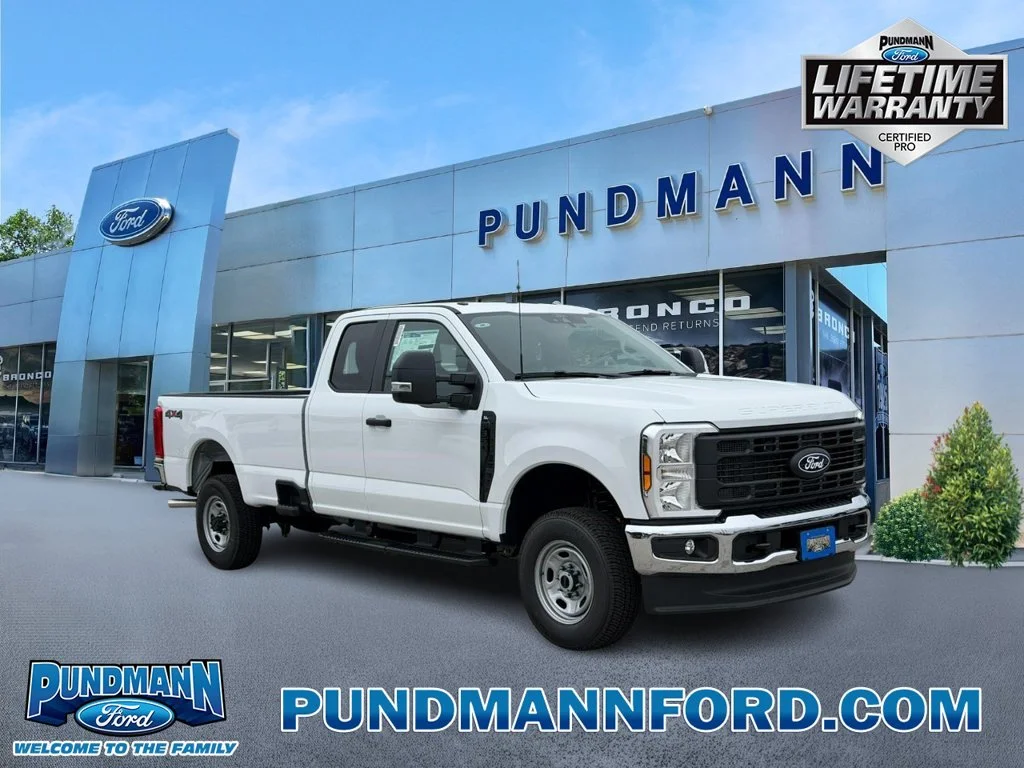 New 2027 Oxford White Ford F-350® XL image 1