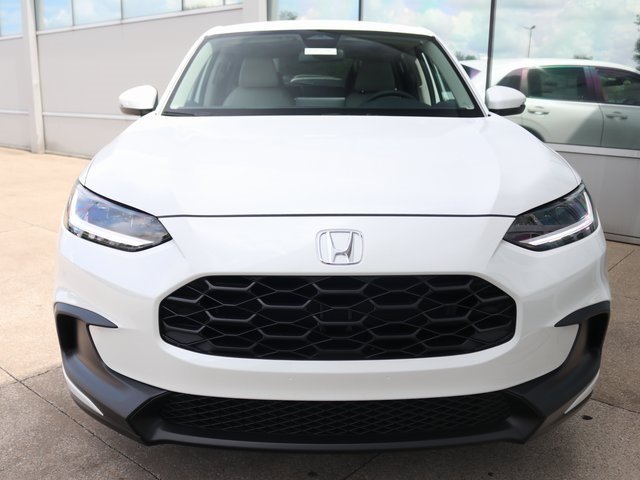 2026 Honda HR-V LX photo 2