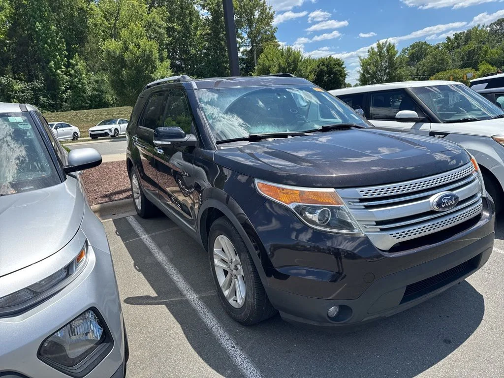 Used 2014 Brown Ford XLT image 4