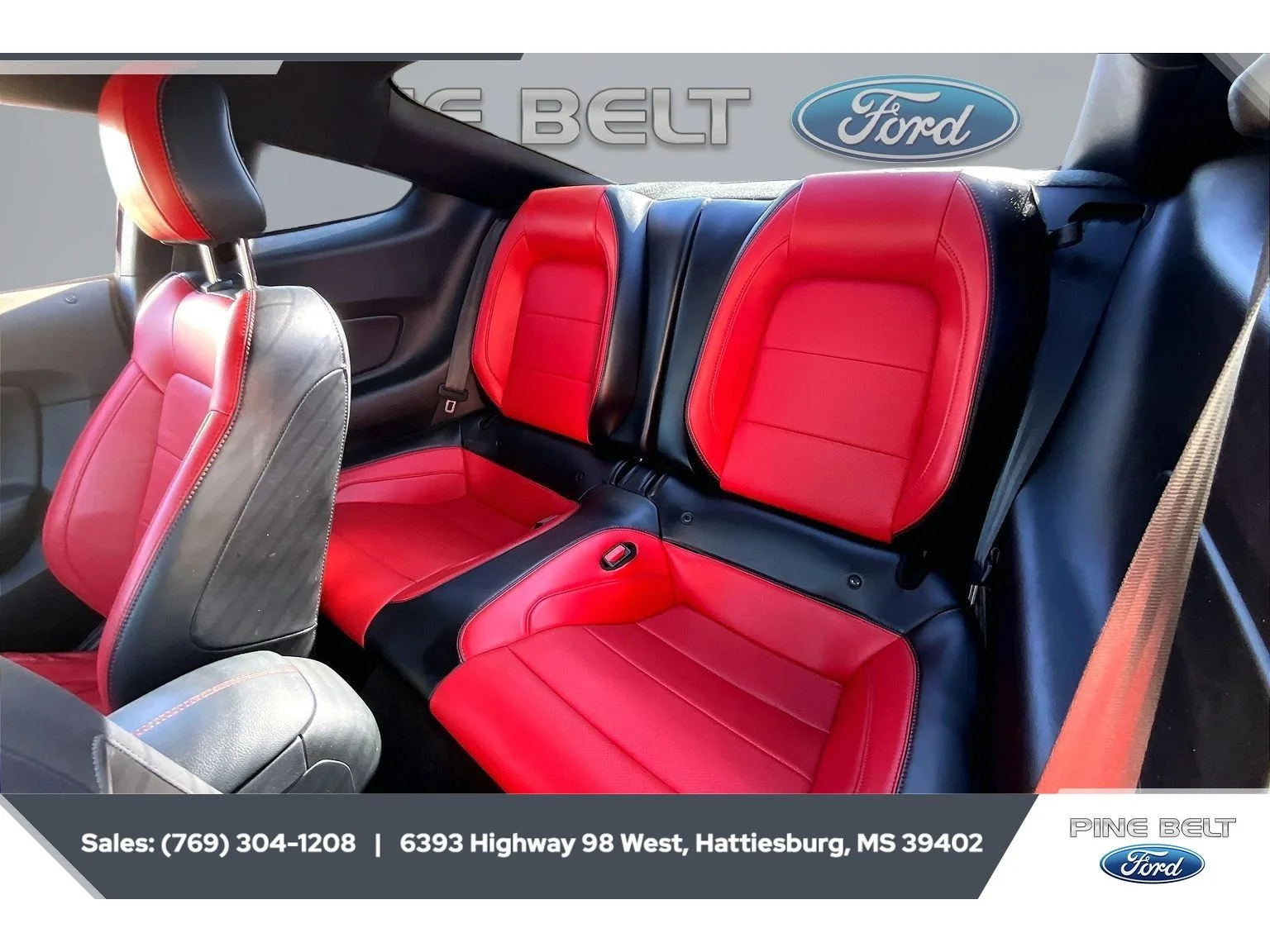 Used 2021 Antimatter Blue Metallic Ford EcoBoost Premium image 19
