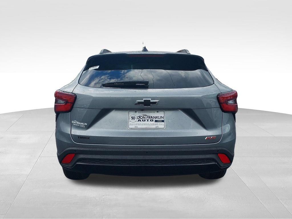 New 2026 Sterling Gray Metallic Chevrolet 2RS image 4