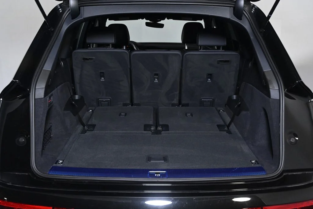 Used 2026 Black Metallic Audi 45 Premium Plus image 22