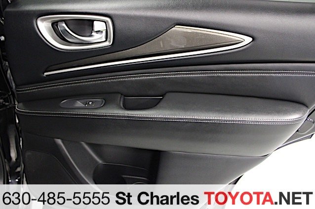 Used 2018 Black INFINITI 60 image 20