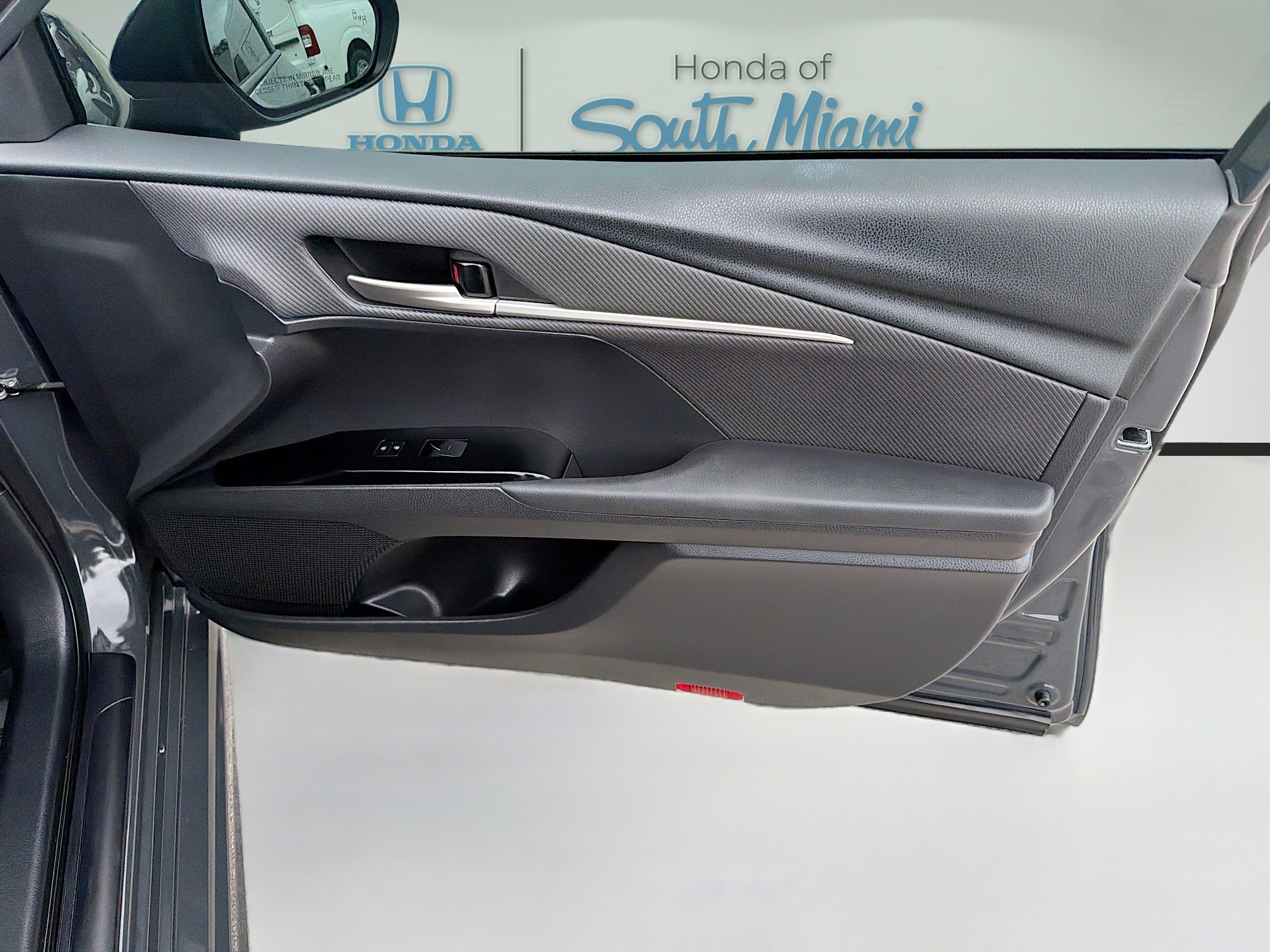 Used 2025 Underground Toyota SE image 33