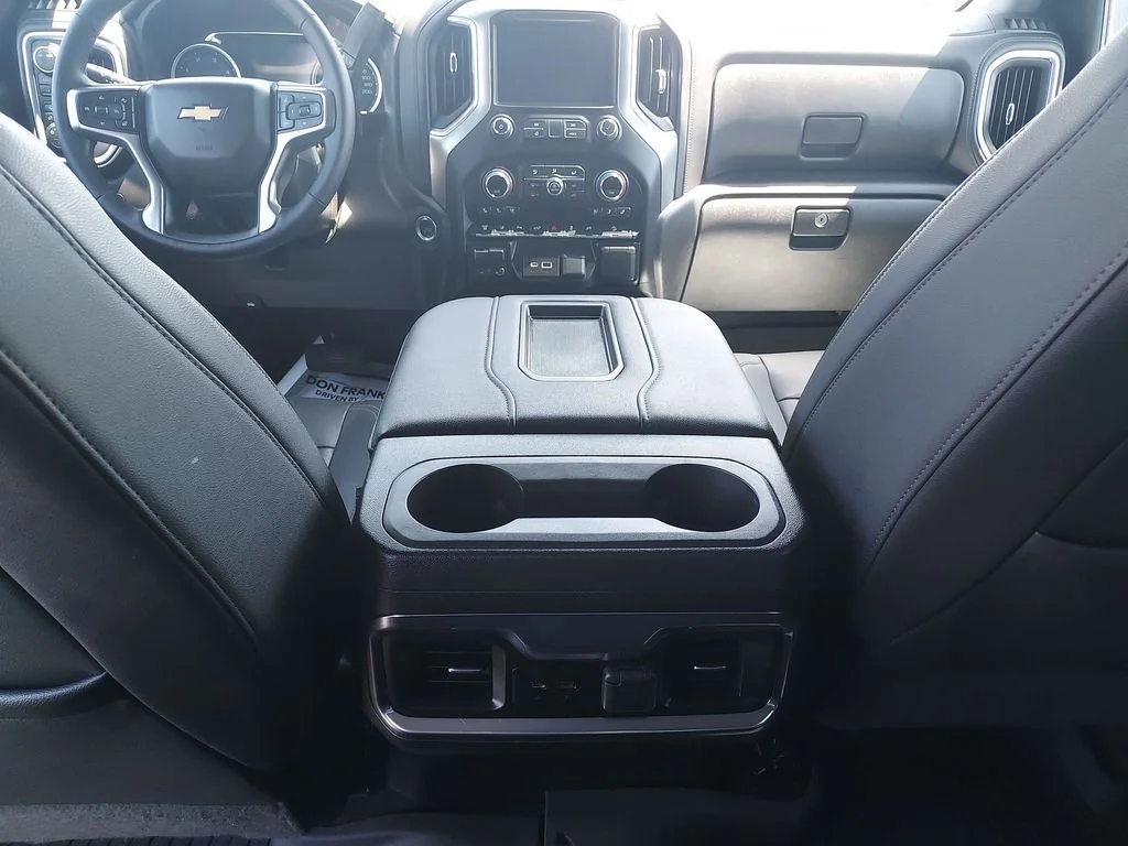Used 2022 Blue Chevrolet LTZ image 10