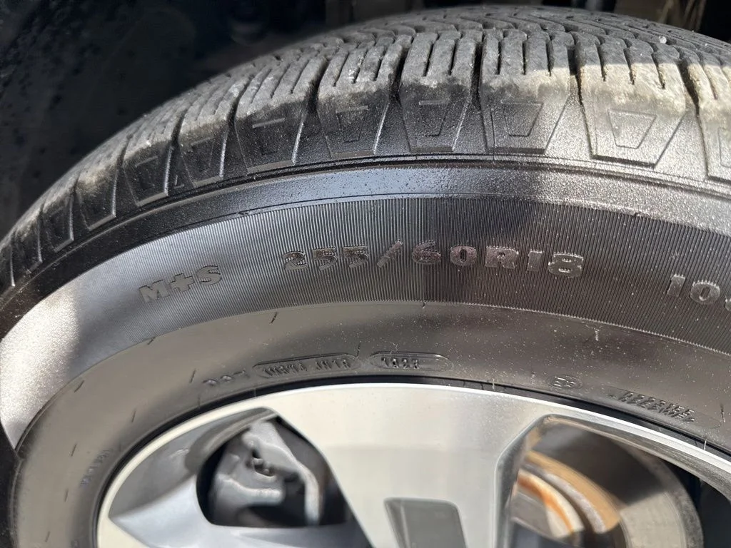 Used 2025 Black Honda EX-L image 34